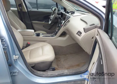 2013 Chevrolet Volt from USA, damaged, VIN 1G1RC6E44DU144459